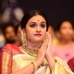 Actress Keerthi Suresh At Nadigaiyar Thilagam Event Photos 09Actress Keerthi Suresh At Nadigaiyar Thilagam Event Photos 09 svg%3E