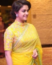 Actress Keerthi Suresh New Pictures