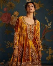 Actress Keerthy Suresh in a Royal Salwar Photo 01 Actress Keerthy Suresh in a Royal Salwar Photo 01