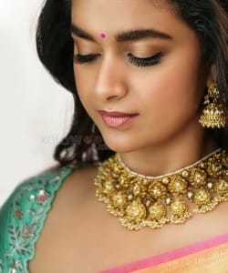 Actress Keerthy Suresh in a Traditional Saree Photoshoot Pictures 01