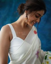 Actress Keerthy Suresh in a White Floral Saree Photos 01 Actress Keerthy Suresh in a White Floral Saree Photos 01