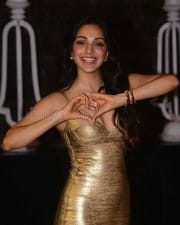 Actress Kiara Advani Birthday Photos