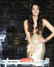 Actress Kiara Advani Birthday Photos