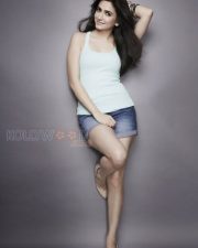 Actress Krithi Kharbanda Sexy Pictures