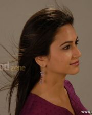 Actress Kriti Karbandha Photos