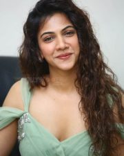 Actress Madonna Sebastian at Shyam Singha Roy Pre Release Event Pictures 05