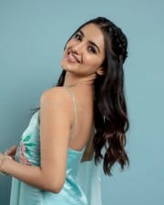 Actress Malavika Sharma Glamour Photoshoot Pictures 06