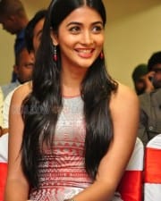 Actress Model Pooja Hegde Pictures