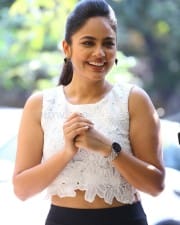 Actress Nandita Swetha At Bluff Master Interview Pictures