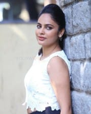 Actress Nandita Swetha At Bluff Master Interview Pictures