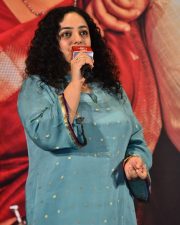 Actress Nithya Menen at Thalaivan Thalaivii Pre Release Event Photos 01