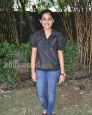 Actress Niveda Thomas Photos