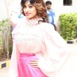 Oviya 31 Actress Oviya At Kalavani Press Meet Pictures