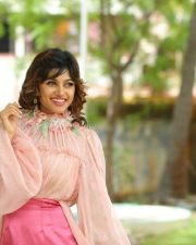 Actress Oviya At Kalavani Press Meet Pictures