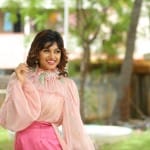 Oviya 24 Actress Oviya At Kalavani Press Meet Pictures