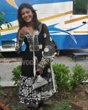 Actress Oviya In Kalakalappu Pictures