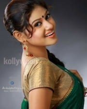 Actress Oviya Latest Sexy Photos
