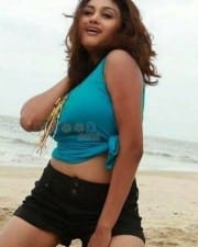 Actress Oviya Unseen Spicy Photos
