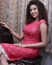 Actress Oviya Unseen Spicy Photos