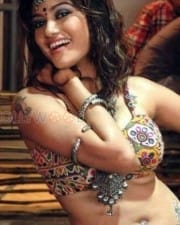 Actress Oviya Unseen Spicy Photos