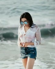 Actress Parvati Nair Sexy Beach Photos 04