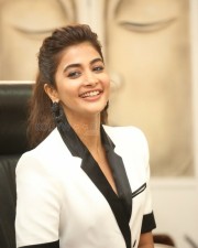 Actress Pooja Hegde Ala Vaikunthapurramuloo Interview Photos