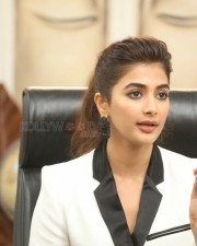 Actress Pooja Hegde Ala Vaikunthapurramuloo Interview Photos