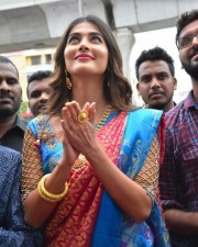 Actress Pooja Hegde At Anutex Shopping Mall Launch Photos