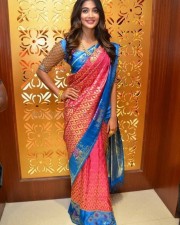 Actress Pooja Hegde At Anutex Shopping Mall Launch Photos