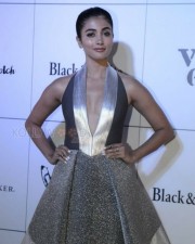 Actress Pooja Hegde Hot Cleavage Photos