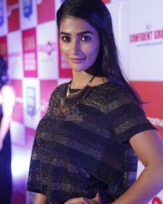 Actress Pooja Hegde New Stills