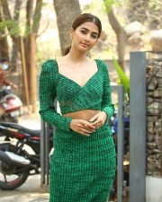 Actress Pooja Hegde Ultra Glam at Radhe Shyam Promotions Pictures 37 Actress Pooja Hegde Ultra Glam at Radhe Shyam Promotions Pictures 37