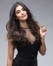 Actress Pooja Hegde Unseen Pictures