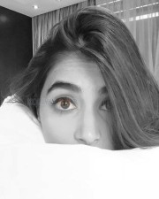 Actress Pooja Hegde Unseen Pictures