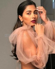 Actress Pooja Hegde Unseen Pictures