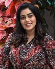 Actress Poorna at Aha Manchi Rojulochaie And 3 Roses Success Meet Photos 09