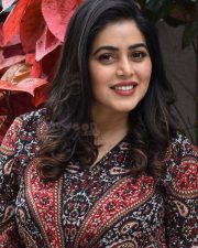 Actress Poorna at Aha Manchi Rojulochaie And 3 Roses Success Meet Photos 10