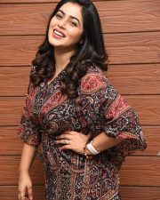 Actress Poorna at Aha Manchi Rojulochaie And 3 Roses Success Meet Photos 28