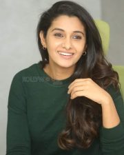 Actress Priya Bhavani Shankar Stills at Kalyanam Kamaneeyam Movie Interview Pictures 18