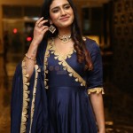 Priya Prakash Varrier 40 svg%3E