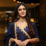 Priya Prakash Varrier 37 svg%3E