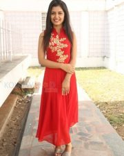 Actress Priyanka Jain New Stills