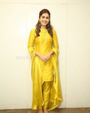 Actress Raashi Khanna At Kousalya Krishnamurthy Pre release Event Photos