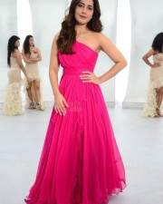 Raashii Khanna 40 Actress Raashi Khanna At Prathi Roju Pandaaga Movie Song Photos