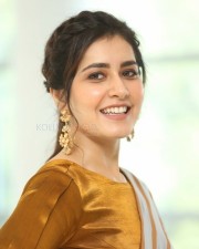 Raashii Khanna 13 Actress Raashi Khanna At Prati Roju Pandage Movie Thanks Meet Pictures