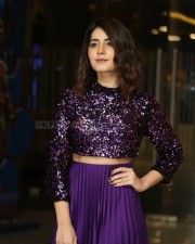 Actress Raashi Khanna At Prati Roju Pandage Trailer Launch Event Pictures