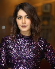 Actress Raashi Khanna At Prati Roju Pandage Trailer Launch Event Pictures