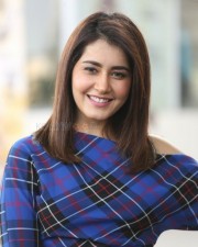 Actress Raashi Khanna At Venky Mama Press Meet Photos