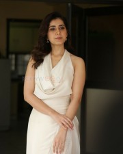 Actress Raashi Khanna At World Famous Lover Movie Interview Pictures