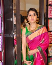 Raashii Khanna 33 Actress Raashi Khanna In Saree At R